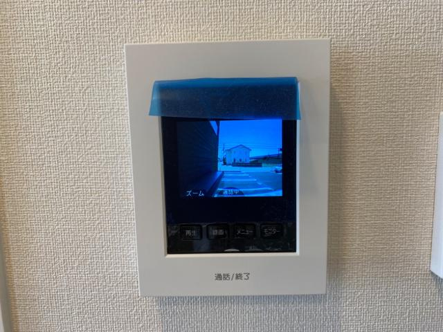 ミモザの内装|カメラ付インターホン