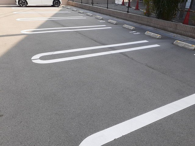 チエーロの駐車場