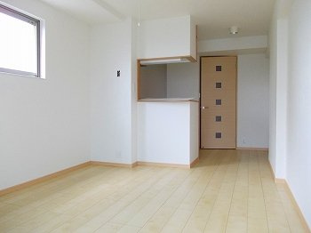 ワイズ　オブリガートの内装