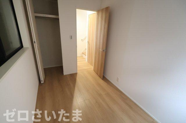 《仲介手数料無料》南区鹿手袋１丁目2-21新築一戸建てミラスモの洋室