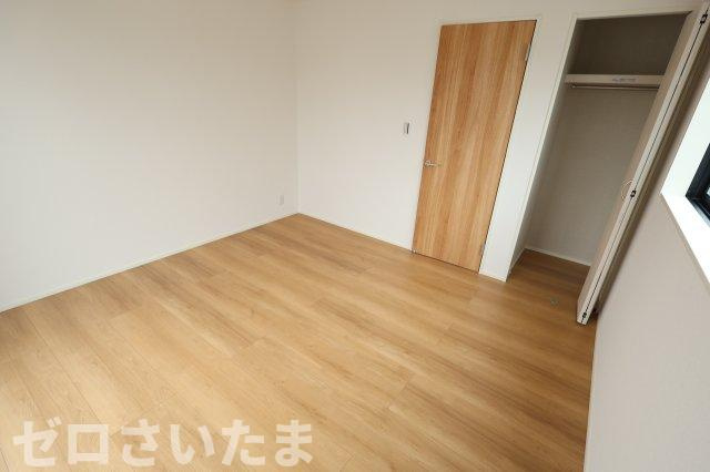 《仲介手数料無料》南区鹿手袋１丁目2-21新築一戸建てミラスモの洋室