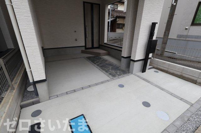 《仲介手数料無料》南区鹿手袋１丁目2-21新築一戸建てミラスモの駐車場