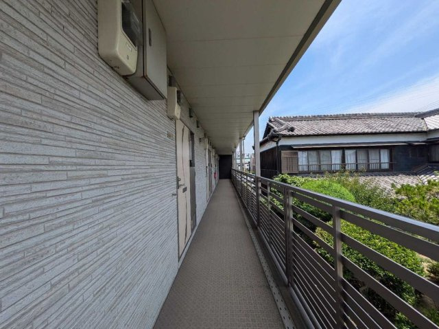 クレイノニジのその他