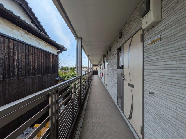 クレイノニジのその他