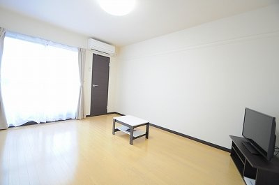 クレイノニジの寝室