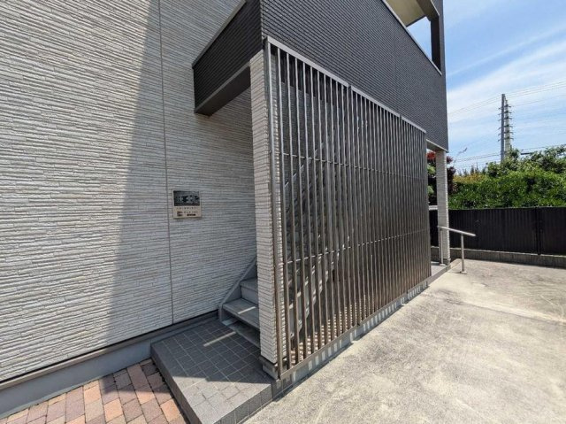 クレイノニジのその他