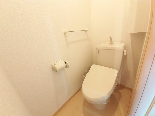 ワイズ　コンブリオⅣのトイレ