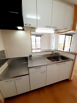 【キッチン】 | ラッフィナートカーサ四番館 | ☆神戸市須磨区　ラッフィナート・カーサ四番館☆