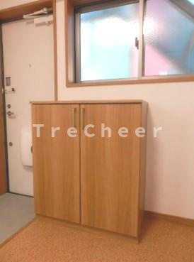 UMEホームの玄関