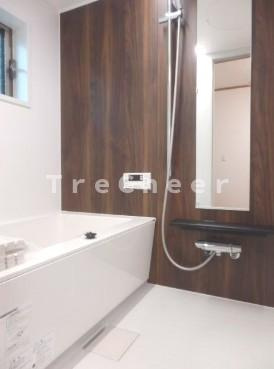 UMEホームの浴室