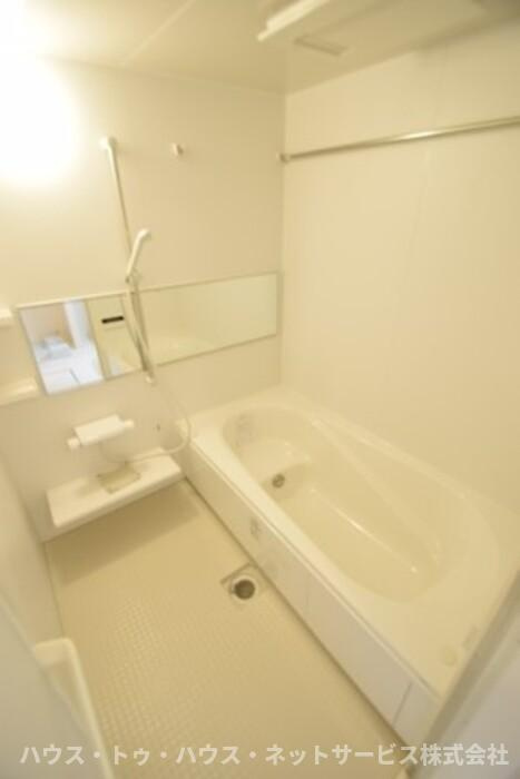 カーネリアンの浴室