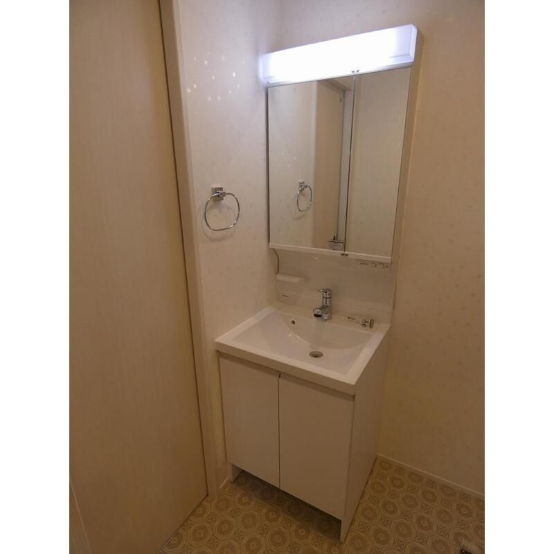 ベルーチェの独立洗面台