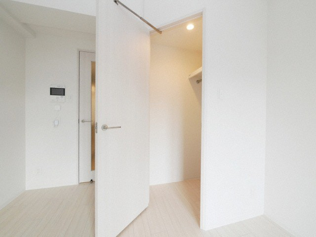 エスリード九条スタシオンの収納