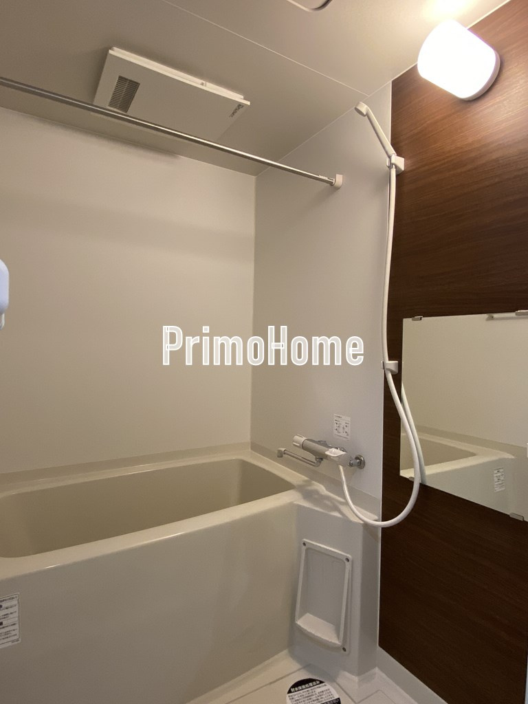 ラフィーネ日本橋の浴室