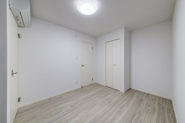 CRASTINE常盤平(クラスティーネ　トキワダイラ)の洋室