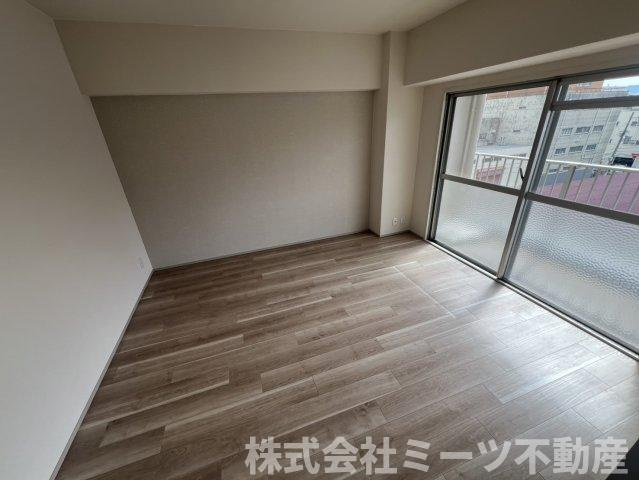 ハイマート弥刀の寝室