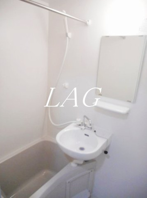 【浴室】 | グローリア北千住 | お風呂です。