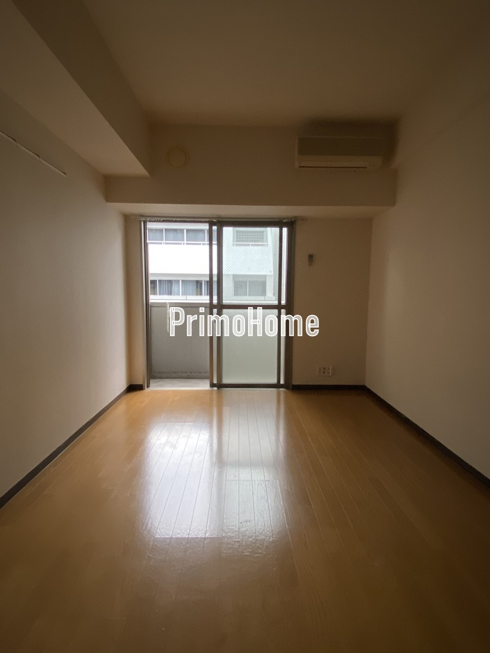 スカイコート神田の居間・リビング