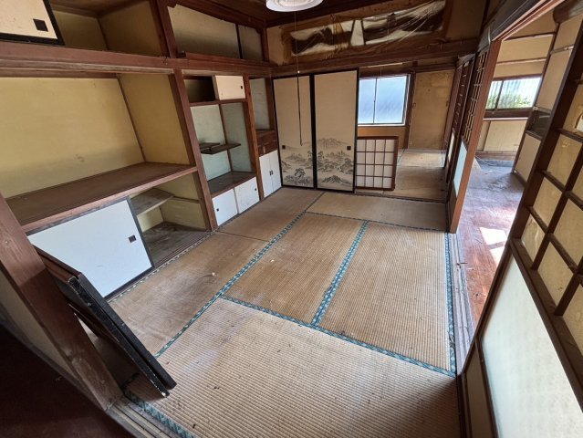 【商談中】田人町旅人　6DKの和室