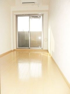 SIN-City東陽町の居間・リビング