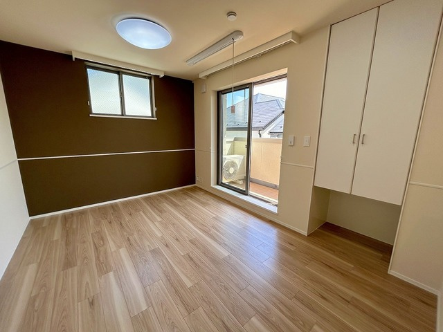 バラーバル石神井公園の居間・リビング