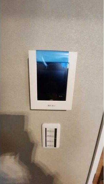 パインヒルズ曳舟のセキュリティ|モニター付インターホン