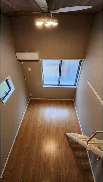 パインヒルズ曳舟の居間・リビング