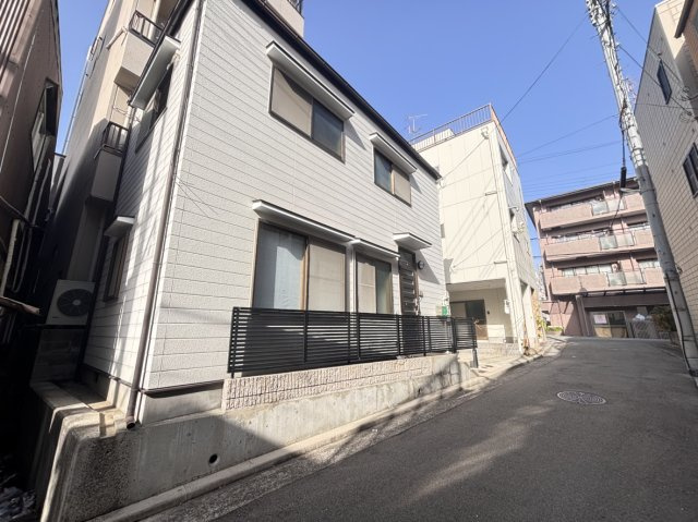 岸地通１丁目 戸建て