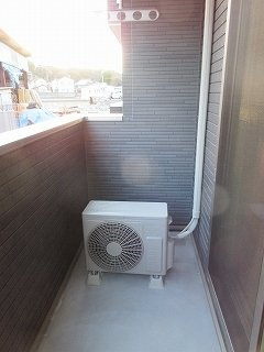 【バルコニー】 | ルミナスコウチＢ | バルコニー付きです