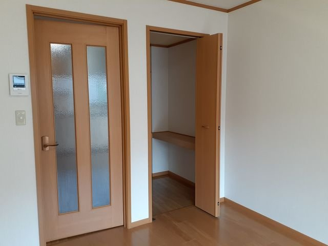 コウジィーコートⅡの収納