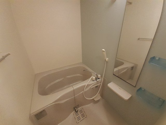 フレッシュリーⅠの浴室