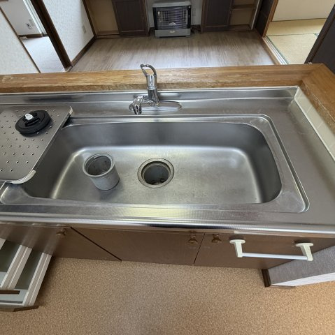 登別市常盤町3丁目22-3アパートのキッチン