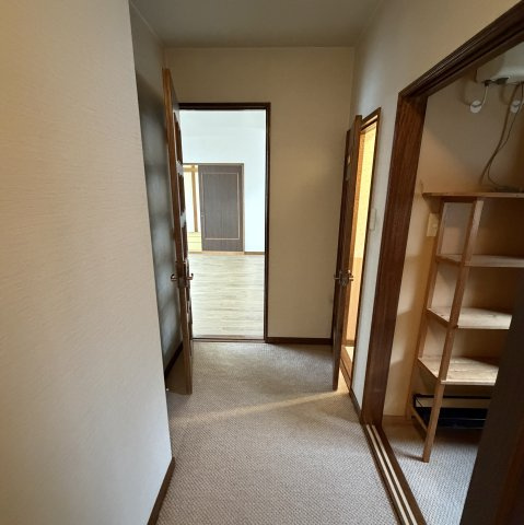 登別市常盤町3丁目22-3アパートの内装