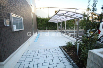 【エントランス】 | トラディシオンB棟