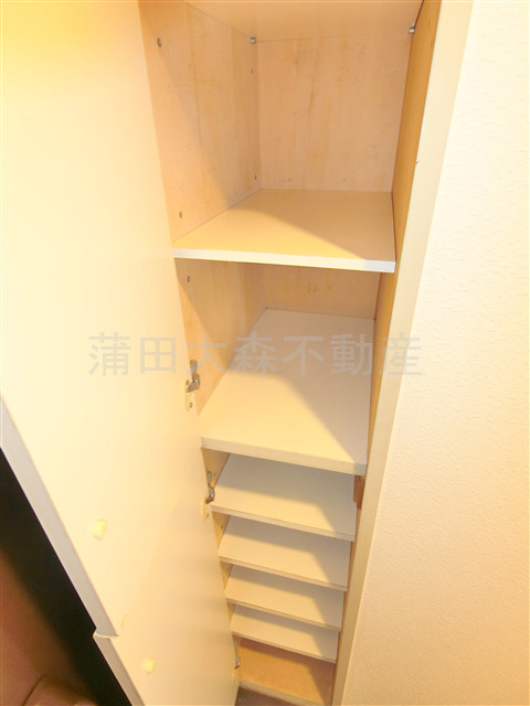 グランバリュー羽田の収納|玄関収納