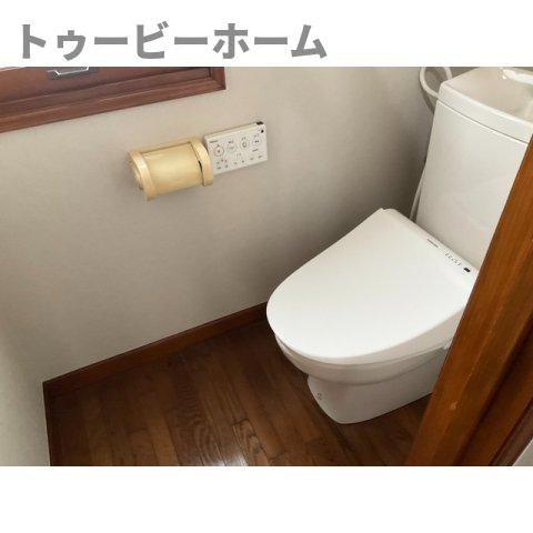 エクセルタウン花園戸建Ⅳのトイレ|ゆったりとした空間のトイレです