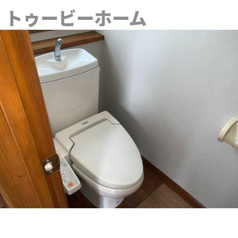 エクセルタウン花園戸建Ⅳのトイレ|清潔感のあるトイレです