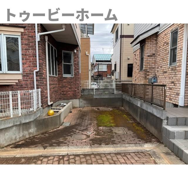 エクセルタウン花園戸建Ⅳの駐車場|カースペースがあります