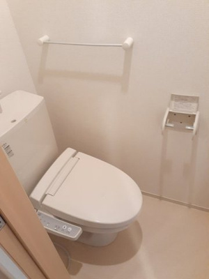 【トイレ】 | スミール・モーテ | トイレです