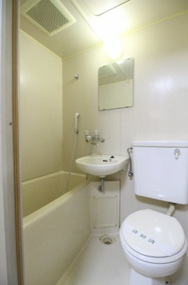 【浴室】 | レピュート武蔵 | 退去前のため、別部屋のお写真です。