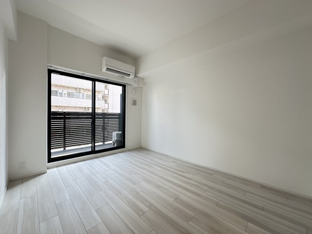 S-RESIDENCE難波大国町dominaの居間・リビング