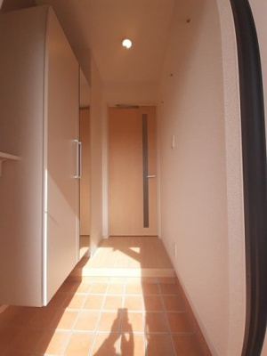 【玄関】 | パラッツオ・ベーネⅠ | きれいな玄関です