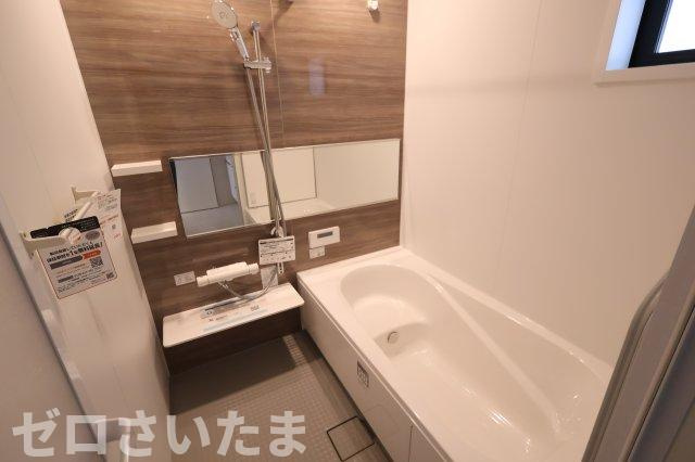 《仲介手数料無料》浦和区領家１丁目9-8新築一戸建てケイアイグレイスの浴室