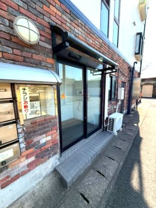 【エントランス】