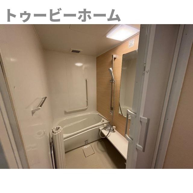 リブレス新河岸Ⅴ　旧新河岸元寮の浴室|日々の暮らしに欠かせないお風呂です