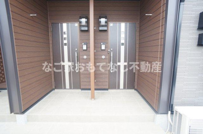 【エントランス】 | プチシャルダンB