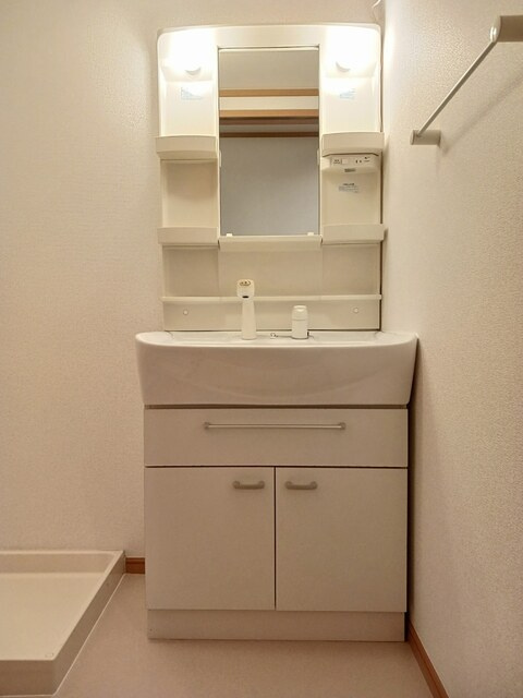 グラツィオーソの独立洗面台