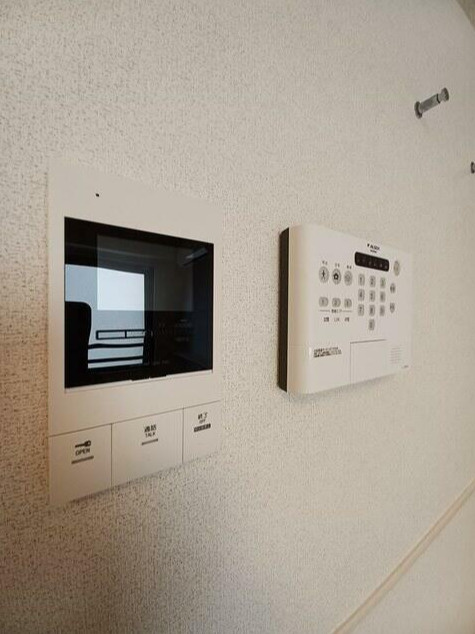 スアヴィス三ノ輪のセキュリティ|モニター付きインターホン