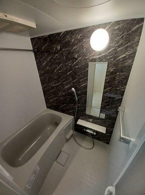 スアヴィス三ノ輪の浴室