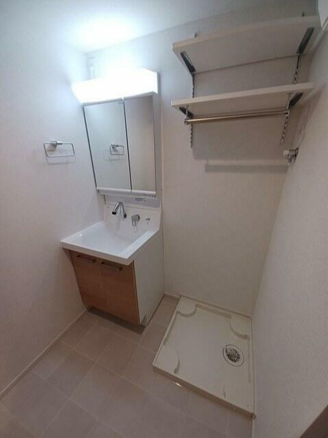 スアヴィス三ノ輪の洗面所